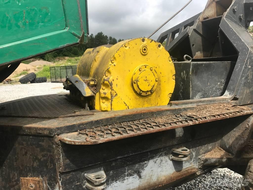 Timberjack 450C Скидери
