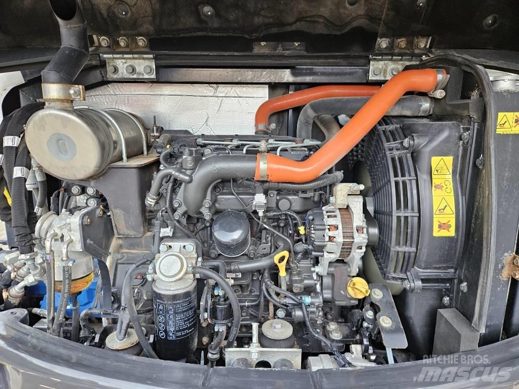 Bobcat E57W Колесни екскаватори
