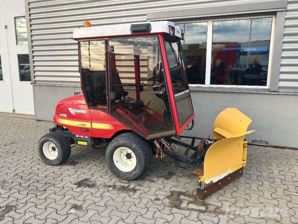 Shibaura CM 374 Комунални съоражения