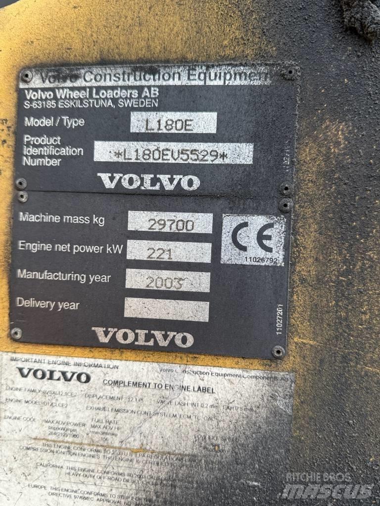 Volvo L 180 E Колесни товарачи