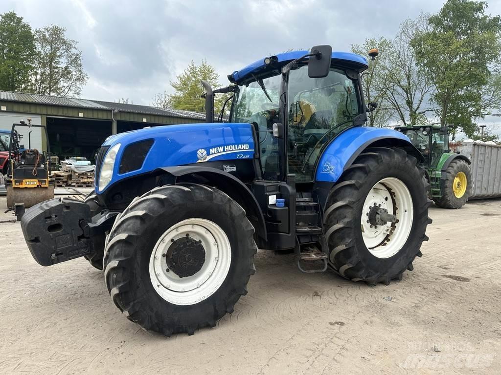 New Holland T7.235 Трактори