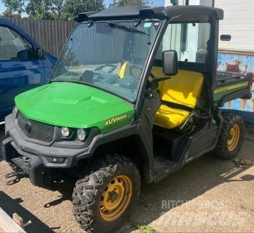 John Deere XUV865M АТВ