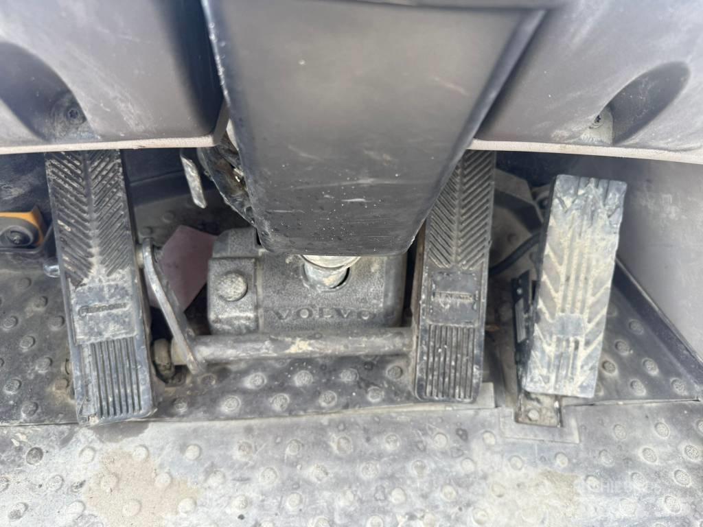 Volvo L 180 G Колесни товарачи