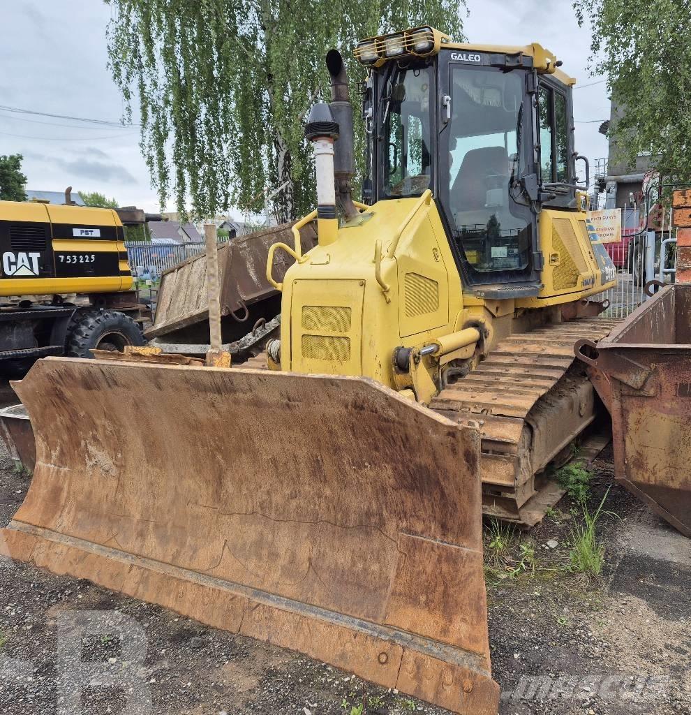 Komatsu D 51 EX-22 Верижни булдозери
