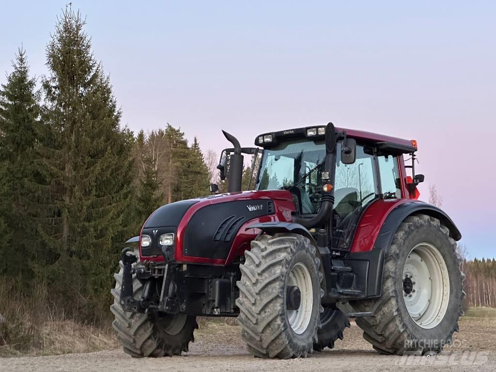 Valtra T 202 D Трактори