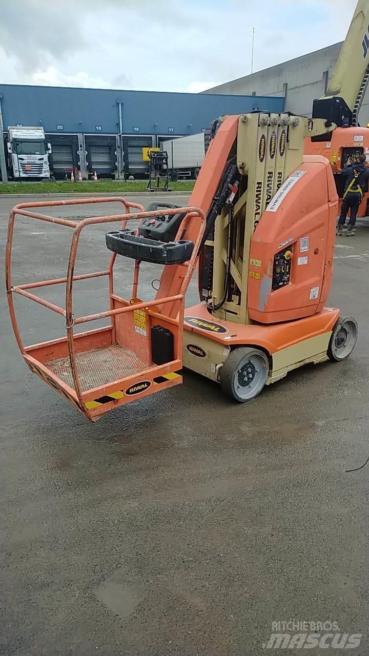 JLG T10E Други вишки и платформи