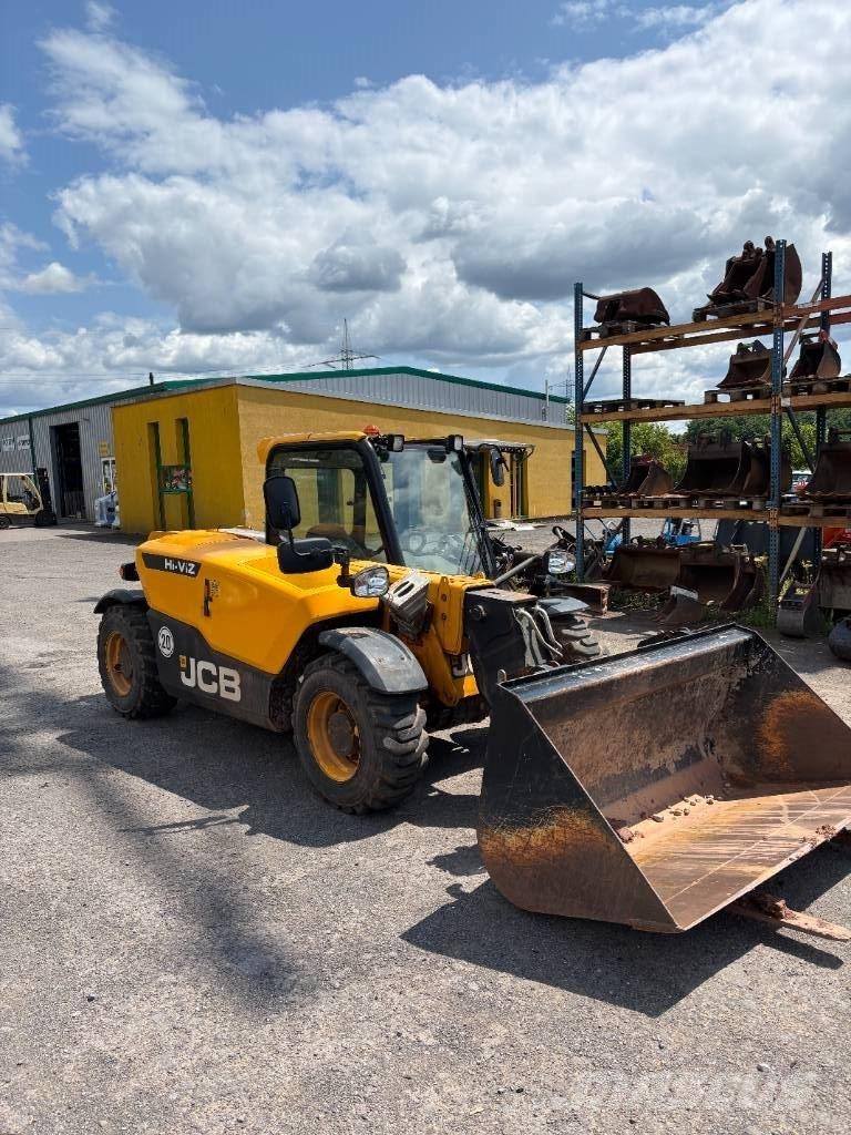 JCB 525-60 Телескопични товарачи