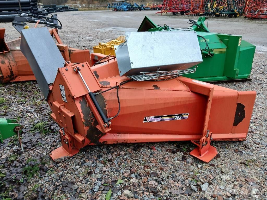 Esko 252 Снегохвъргачки
