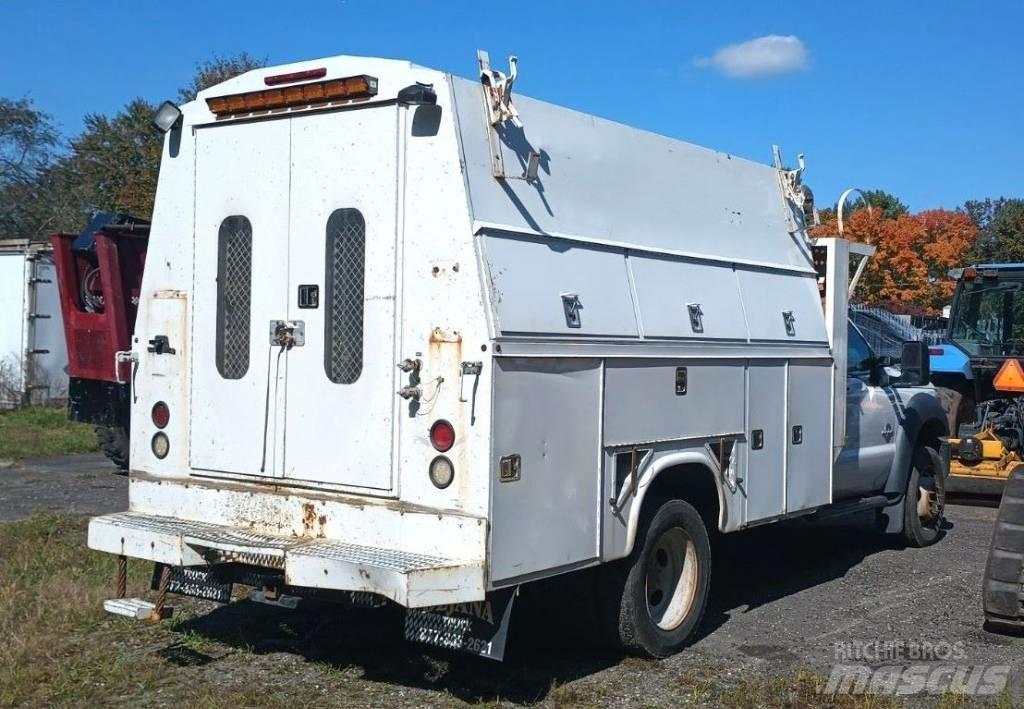 Ford F 550 XL SD Общински/универсални превозни средства
