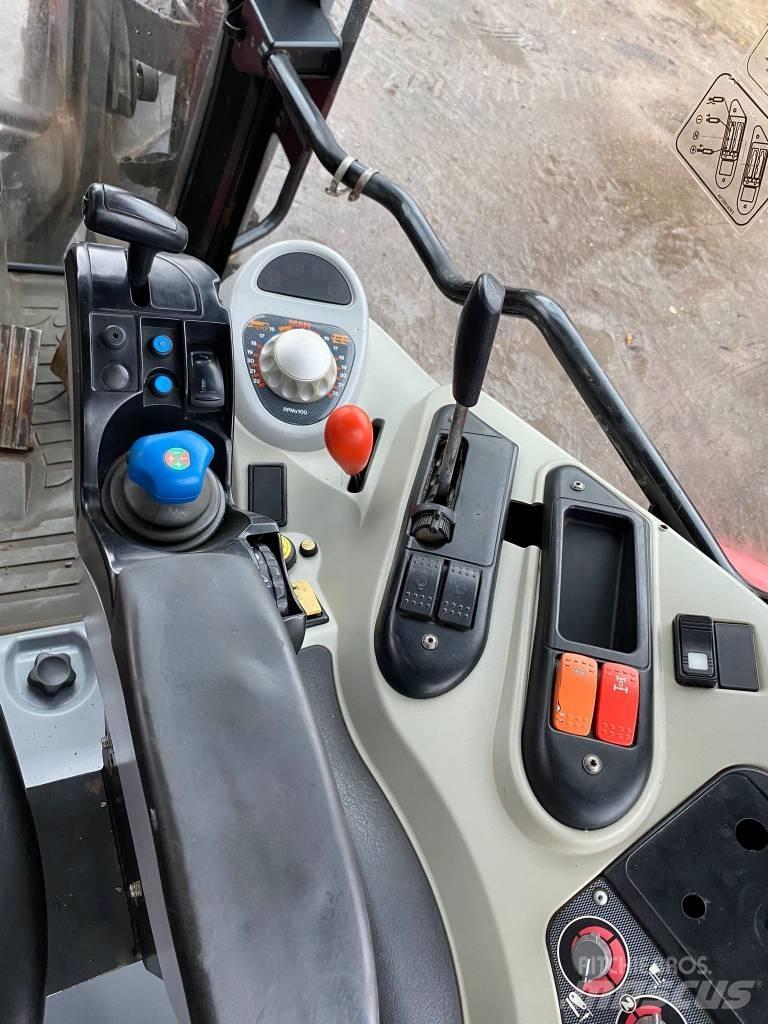 Massey Ferguson 6480 Трактори