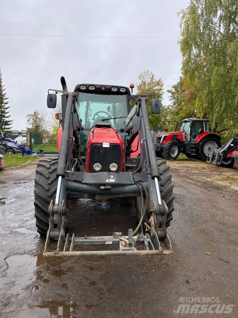 Massey Ferguson 6480 Трактори