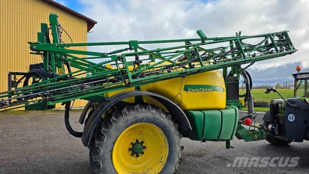 John Deere 740 i Прикачни пръскачки
