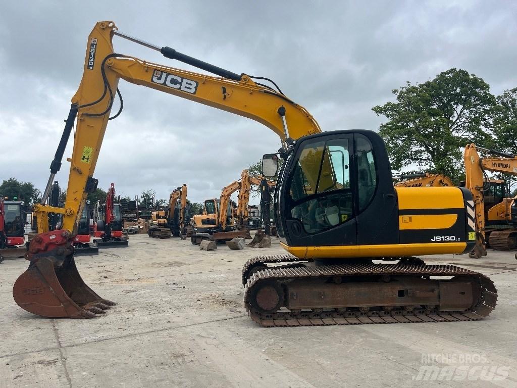 JCB JS 130 Верижен екскаватор