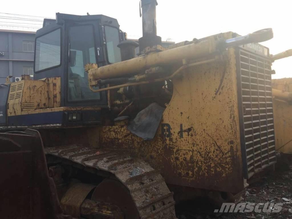 Komatsu D 155 A-1 Верижни булдозери
