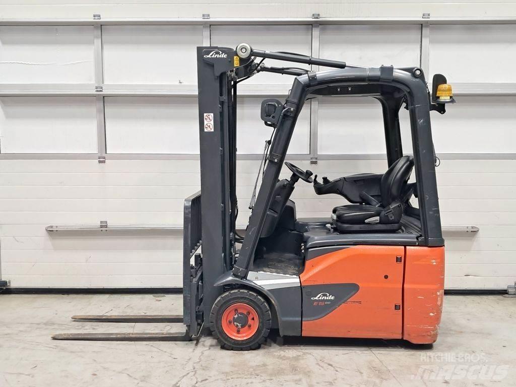 Linde E15-02 Електрически вилични кари-повдигачи