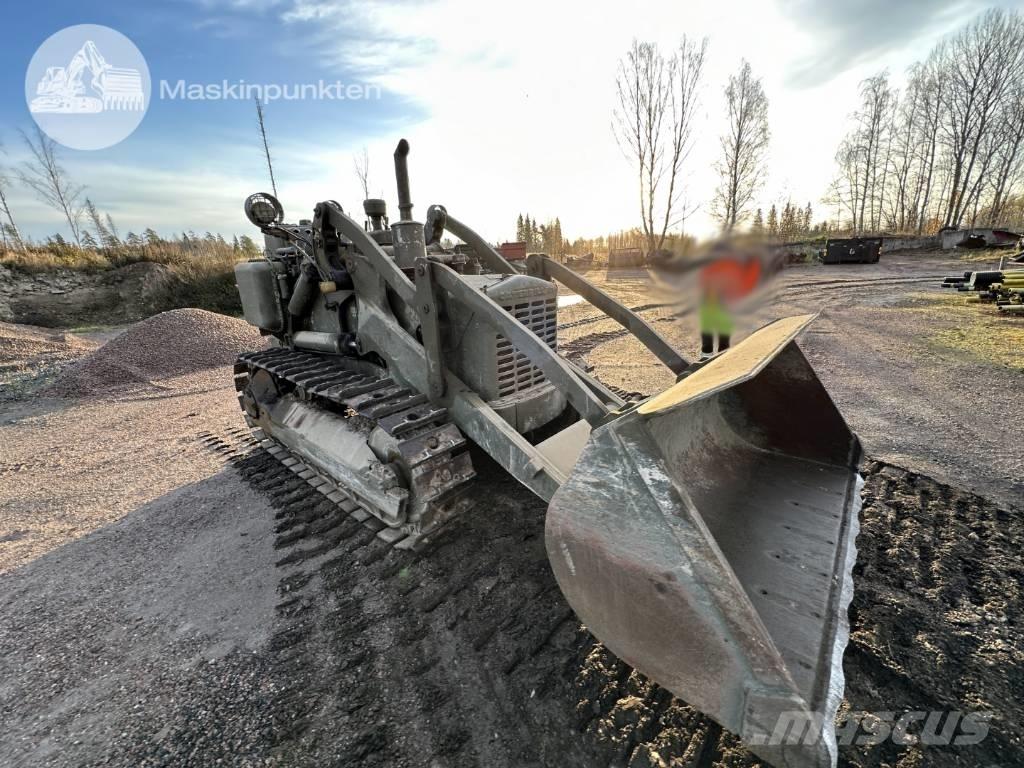 CAT 955 Верижен товарач