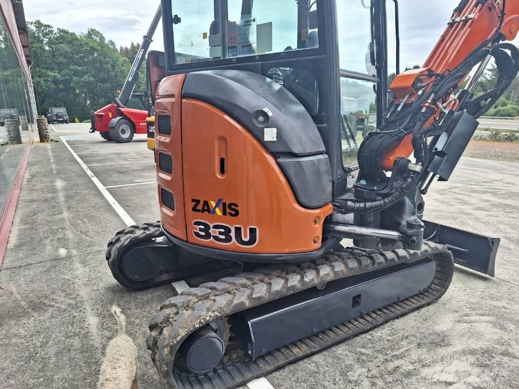 Hitachi ZX33-5A Мини екскаватори < 7 т