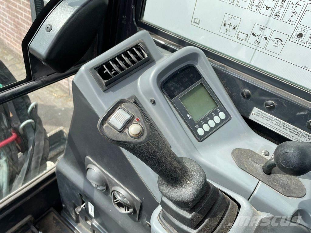 Yanmar VIO33-6 Мини екскаватори < 7 т
