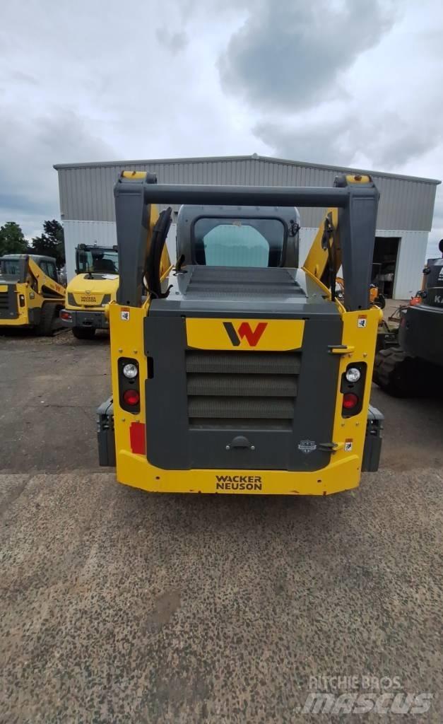 Wacker Neuson ST 31 Мини товарачи
