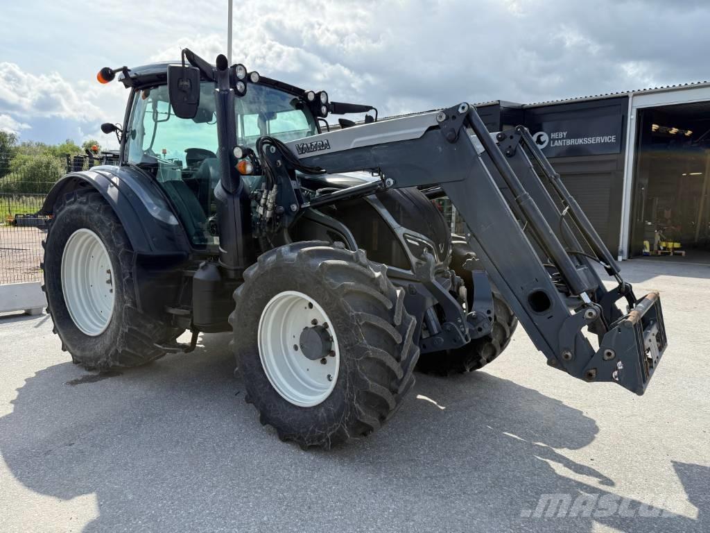 Valtra N 174 Трактори