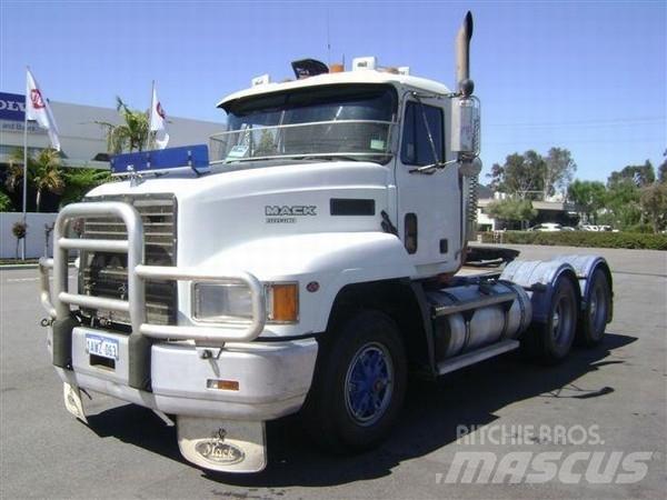 Mack Fleetliner Влекачи