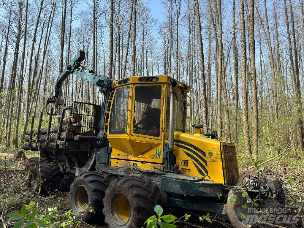 HSM 208 F Форуардери