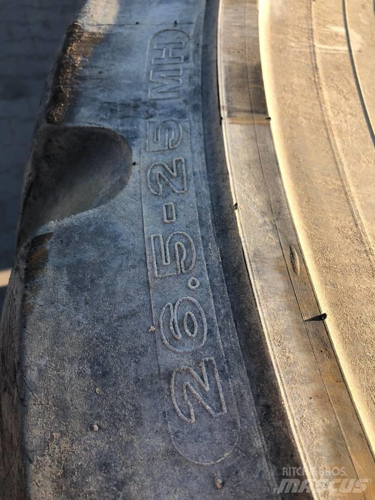 Michelin 26.5-25 MH Гуми
