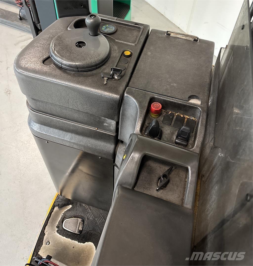 Atlet A160 Самоходни товарачи