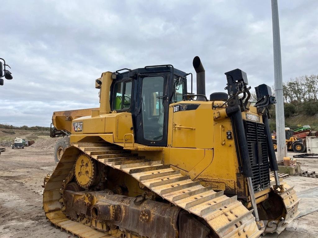 CAT D 6 T LGP Верижни булдозери

