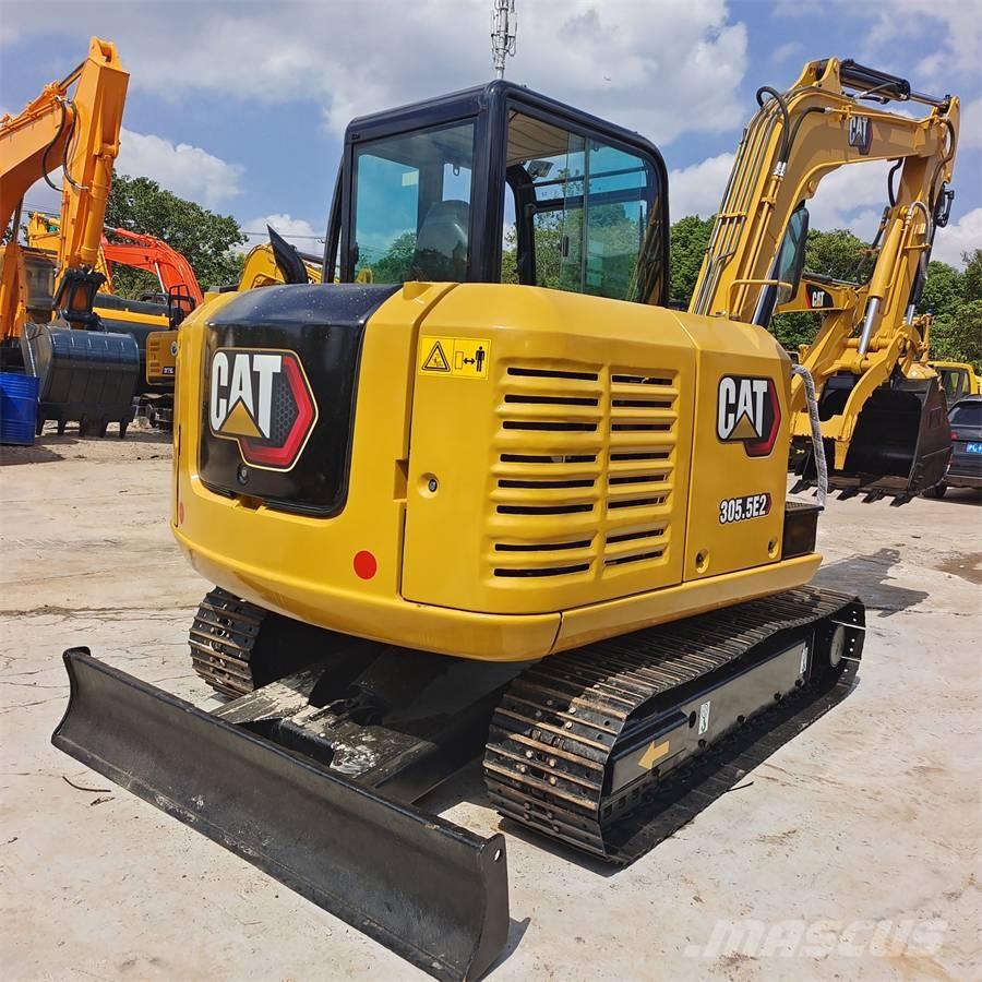 CAT 305.5 E 2 Средни екскаватори 7т - 12т