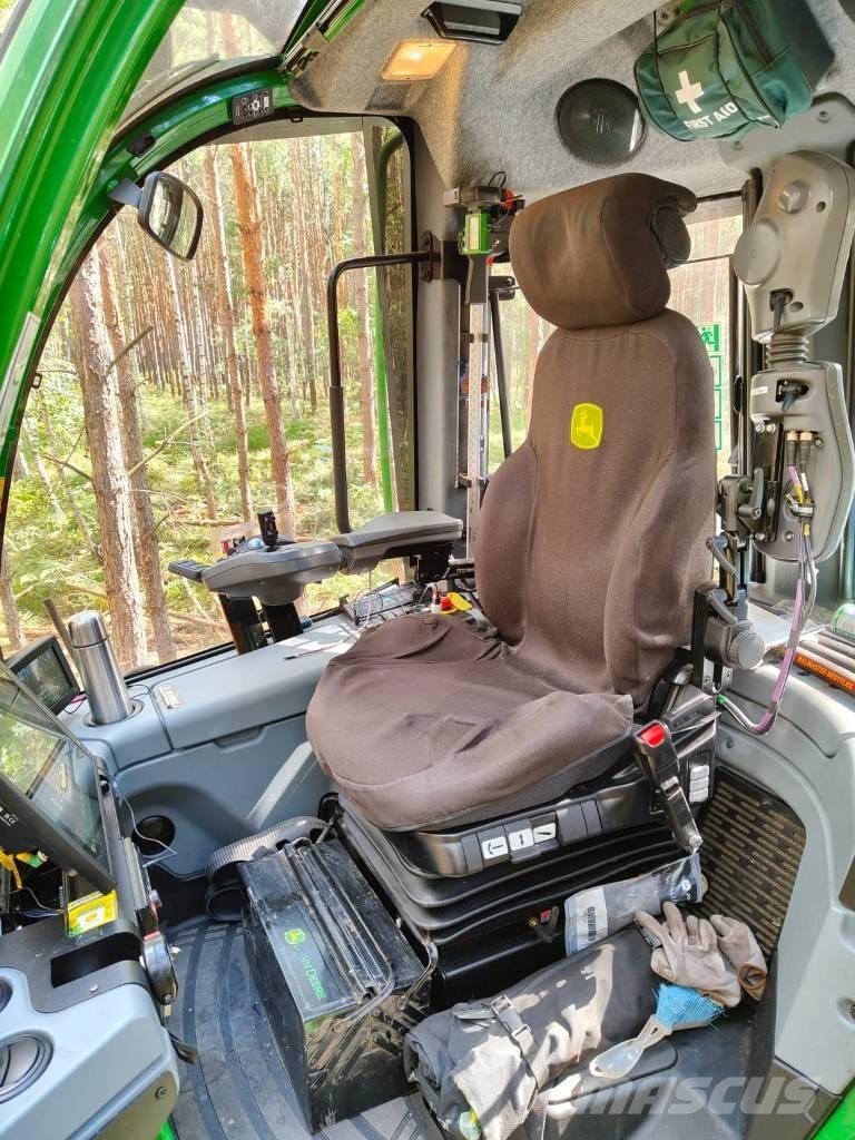 John Deere 1170 G Харвестери