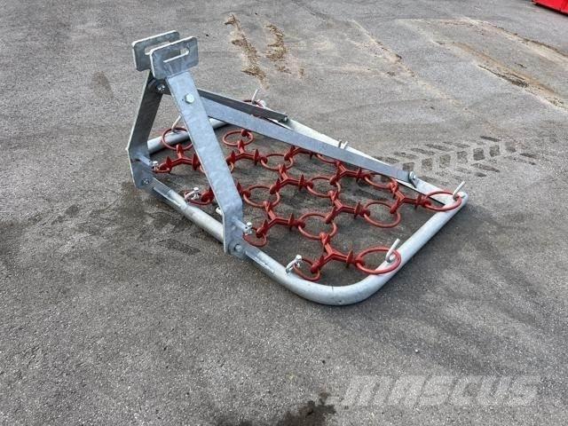 Peecon WS 135 TG Пътни драги