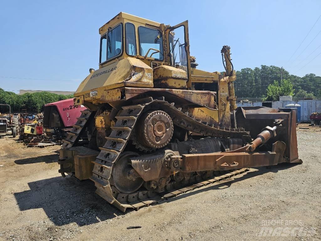 CAT D 8 L Верижни булдозери
