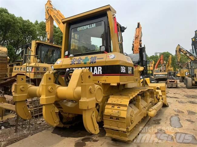 CAT D 6 G Верижни булдозери
