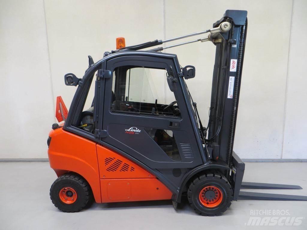 Linde H25T Камиони с АГУ