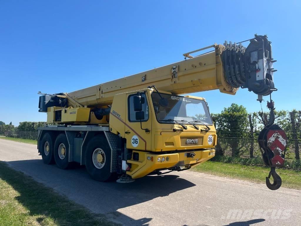 Grove GMK 3055 Всъдеходни кранове