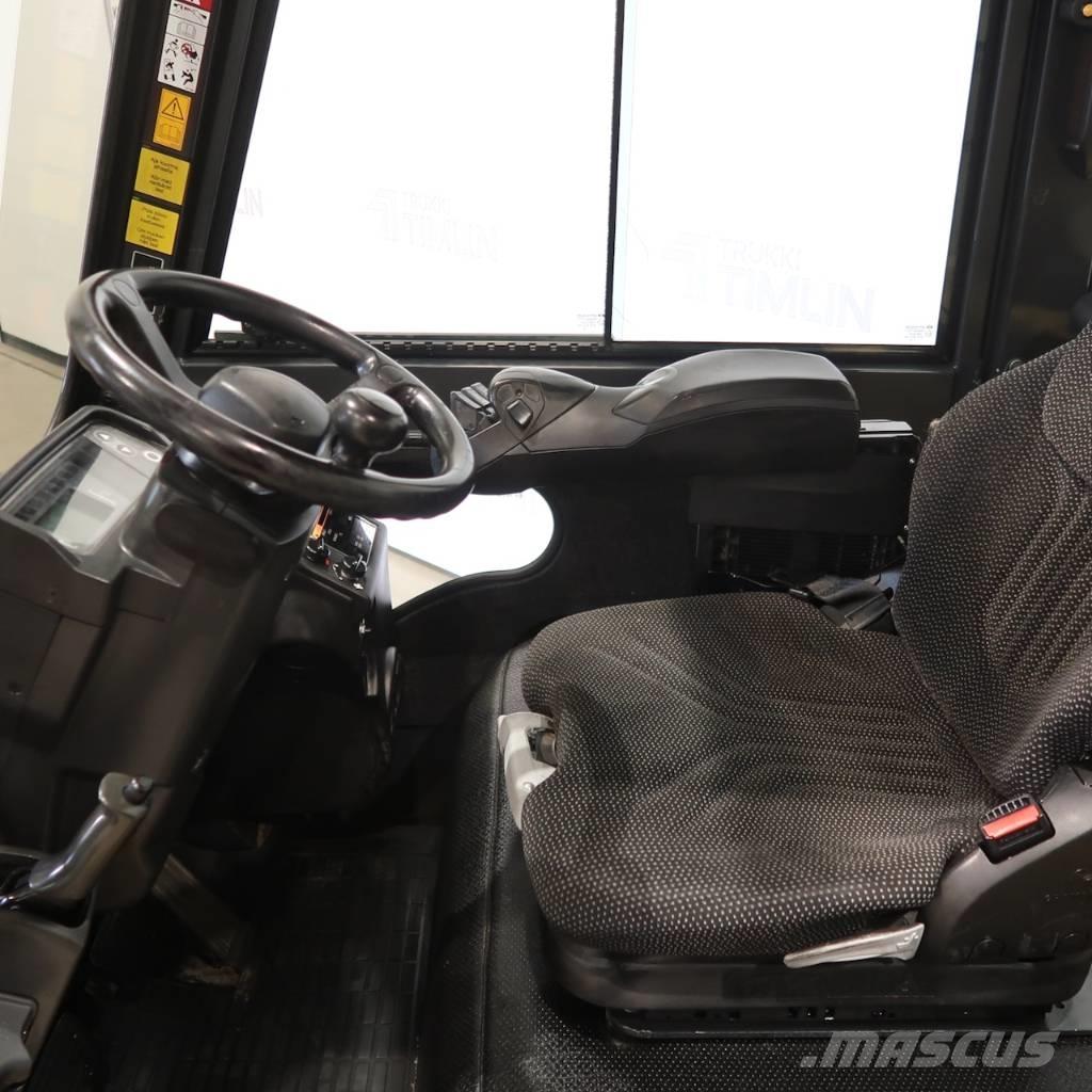 CAT DP35NT Дизелови камиони