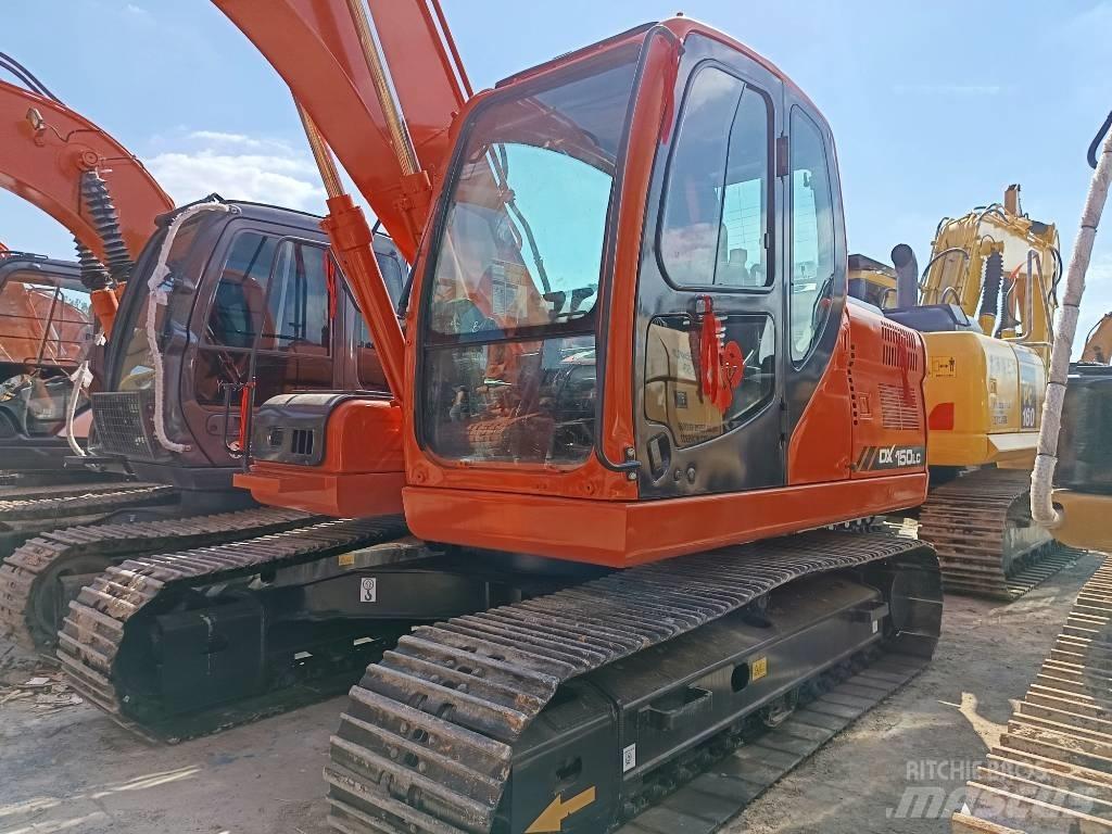 Doosan DX150 LC Верижен екскаватор