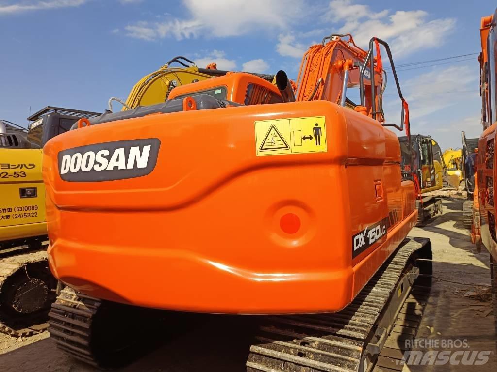 Doosan DX150 LC Верижен екскаватор