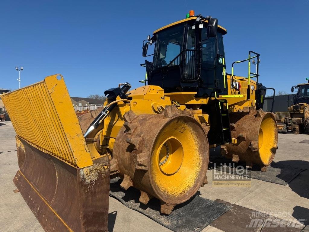 CAT 816 Машини за опаковане на отпадъци