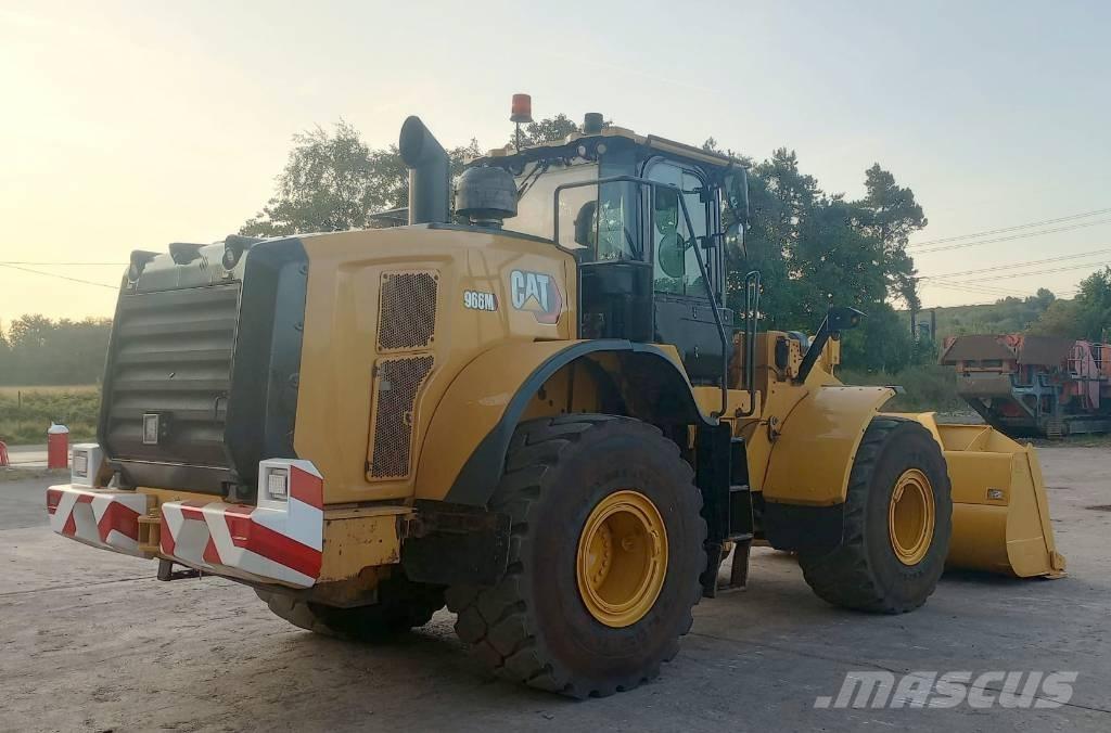 CAT 966 M Колесни товарачи