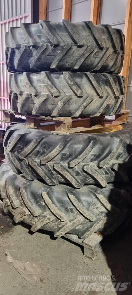 Michelin 420/85R38 Колелета/Гуми