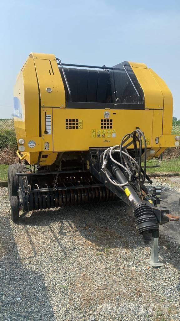 New Holland BR 7060 Сламопреси за кръгли бали
