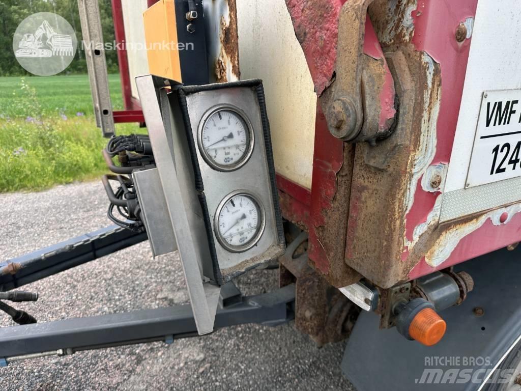 BURE LB360F Ремаркета за дървени стърготини
