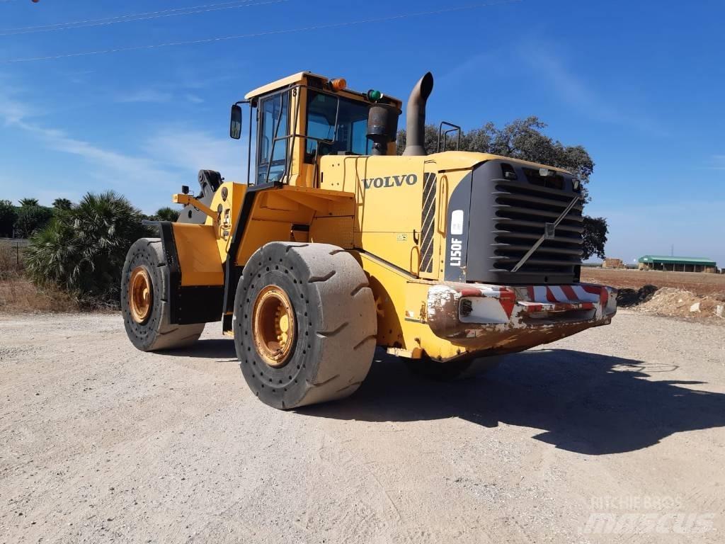 Volvo L 150 F Колесни товарачи