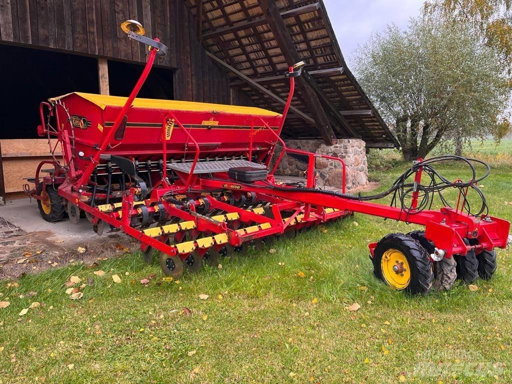 Väderstad Rapid400C Комбинирани редосеялки