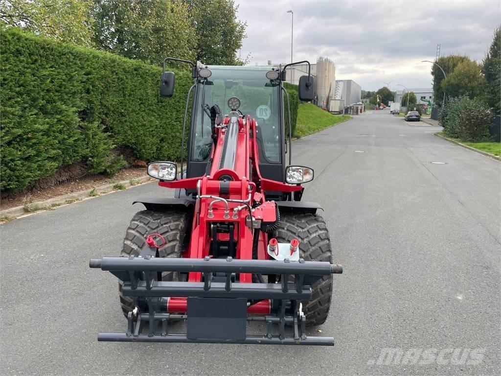 Schäffer 4670T-2 Телескопични товарачи