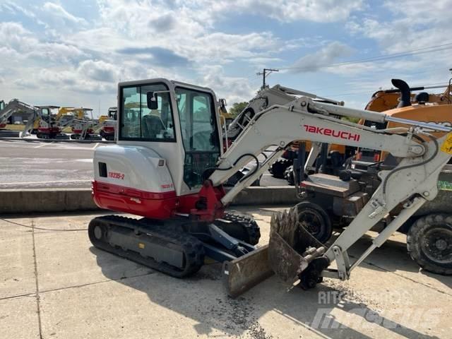 Takeuchi TB235 Мини екскаватори < 7 т