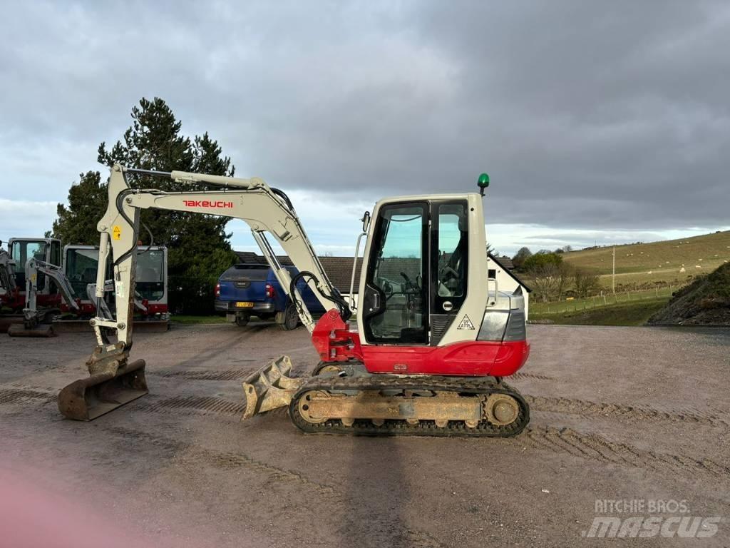 Takeuchi TB 250 Мини екскаватори < 7 т