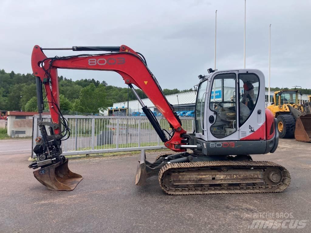 Neuson 8003 Средни екскаватори 7т - 12т